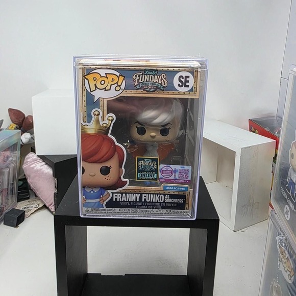 Other - Funko Pop Franny Funko as Sorceress Fundays 2026 Quest for the Grail LE 2500